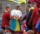 Карнавал в честь празднования 303-й годовщины Санкт-Петербурга. Евгений был избран его королём. Карнавала, не Петербурга. (27.05.2006)