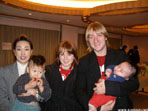 Дети, конечно же, не Иры и не Жени, а г-жи Сейко Хашимото (президента японской Ассоциации конькобежцев).