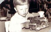 3 года. Детская любовь к машинкам переросла во взрослое увлечение. 